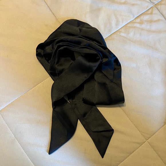 SATIN EFFECT HALTER JUMPSUIT XS ZARA BLACK - Picture 8 of 11